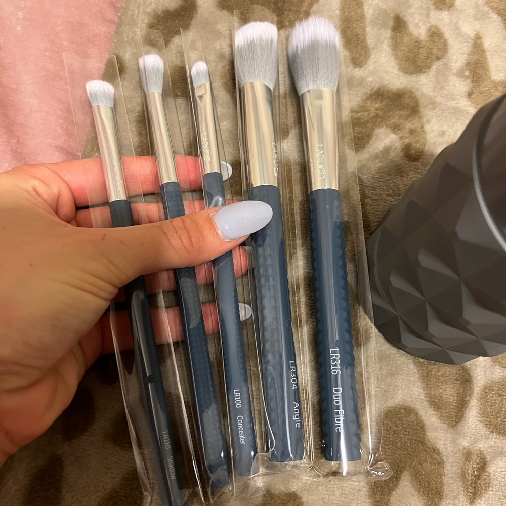 Makeup Brushes